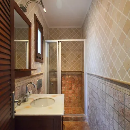 Sleeps 8 Pool Air Con Wifi T775788 * Bitez